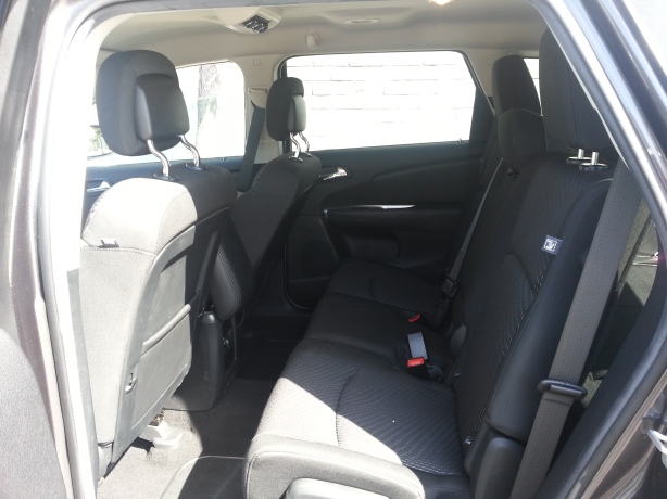 Dodge Journey - rear seats - Consumer and Car Exam